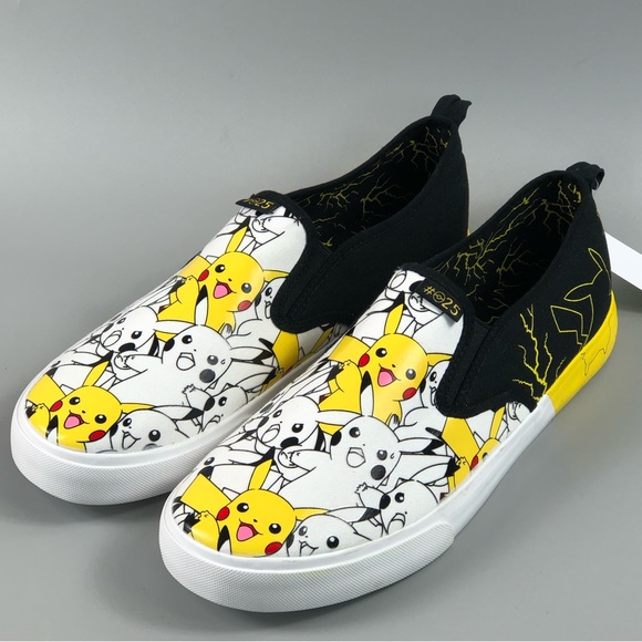 Pokémon Men’s Pikachu Slip On Sneakers Size 11.5 - Picture 3 of 7